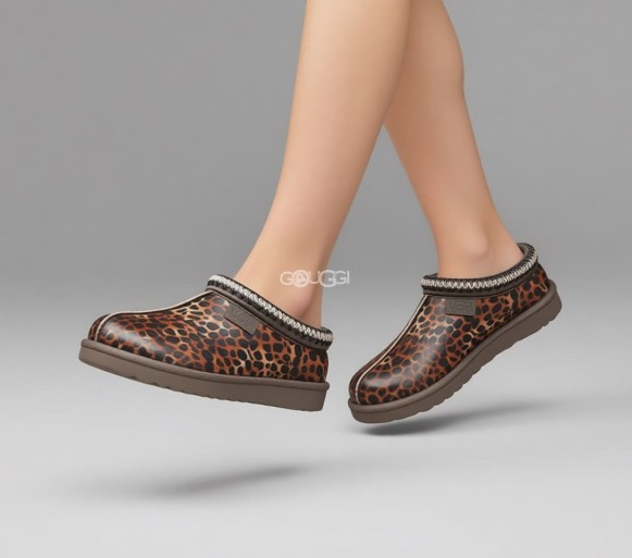 Женские слипоны UGG Tasman Caspian
