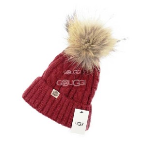 UGG Hat Vinous